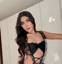 Rosé 🇹🇭 - Transsexual escort in Khobar Photo 5 of 6
