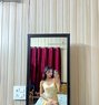 Rose - Transsexual escort in New Delhi Photo 5 of 6