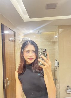 Rose - Transsexual escort in New Delhi Photo 6 of 6