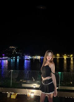 Rosé - Transsexual adult performer in Krabi Photo 1 of 9