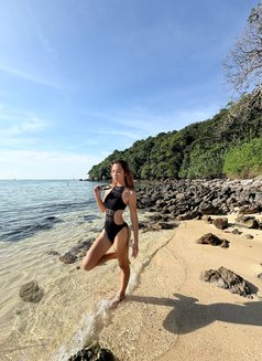 Rosé - Transsexual adult performer in Krabi Photo 3 of 9