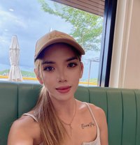 Rosé - Transsexual adult performer in Ras al-Khaimah