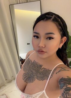 Rose thai - puta in Riyadh Photo 2 of 10