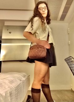 Rose - Transsexual escort in İzmir Photo 6 of 9