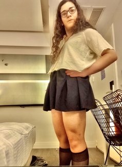 Rose - Transsexual escort in İzmir Photo 8 of 9
