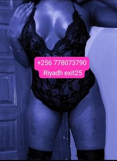 Rose - escort in Riyadh Photo 11 of 15