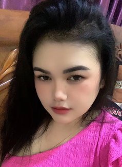 Roseanne (Part Time) - escort in Dubai Photo 2 of 5