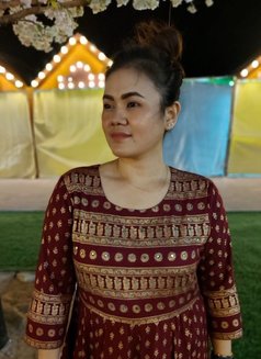 Roseanne (Part Time) - escort in Dubai Photo 7 of 7