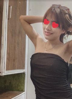 Rosecy - escort in Gurgaon Photo 3 of 5