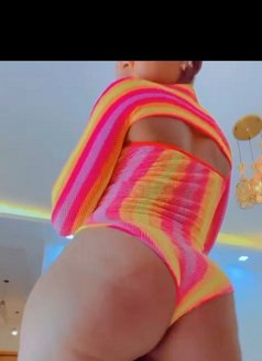 Roselyn - puta in Cairo Photo 4 of 8