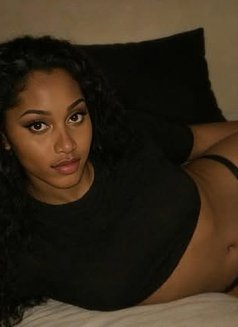 Roses full anal sex - escort in Muscat Photo 4 of 4