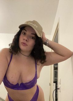 Rosette - escort in Toulouse Photo 4 of 6