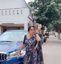 Rosey Hot and Sexy Tamil Milf - escort in Dubai