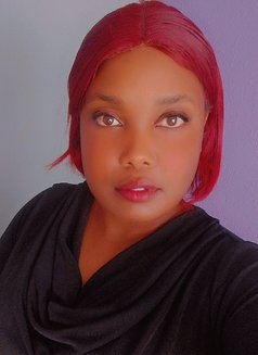 Rosey - masseuse in Johannesburg Photo 6 of 9