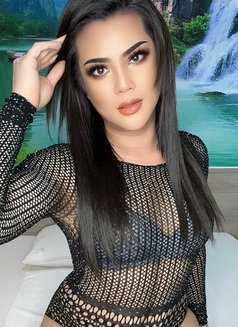 Roseymimi 🧔🏻‍♀️🇦🇪 - Transsexual escort in Dubai Photo 2 of 3