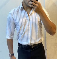 Rosh - masseur in Dubai