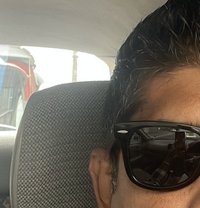Roshaine - Male escort in Colombo