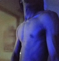 Roing ro - Male escort in Bangalore