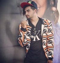 Roshan - Male escort in Bangalore