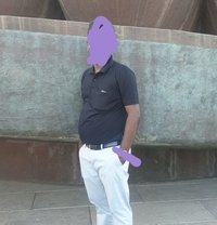 Roshan - Male escort in Mumbai