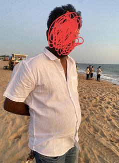Roshan Shah - Male escort in Mumbai Photo 1 of 4