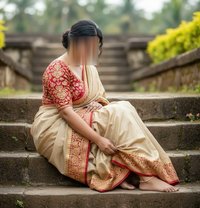 Roshana the Sloppy BJ Expert - escort in Colombo Photo 4 of 4