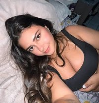 Roshani - escort in Chennai Photo 1 of 2