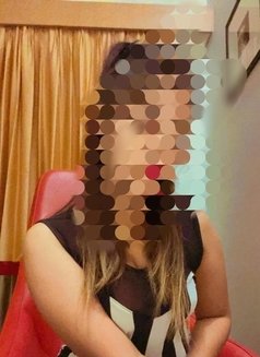 ROSHANI SINGH CAM SHOW AND REAL MEET - escort in Indore Photo 1 of 2
