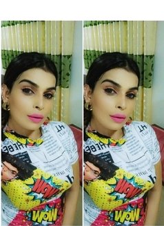Roshel - Transsexual escort in Colombo Photo 11 of 28