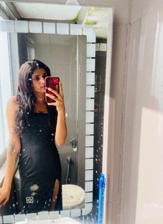 Roshel dekkor Cam shows - Acompañantes transexual in Colombo Photo 6 of 22