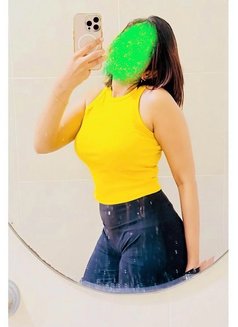 Roshel New Girl (Indipendant) - escort in Colombo Photo 1 of 5