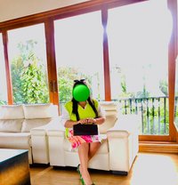 Roshel Perera - escort in Colombo