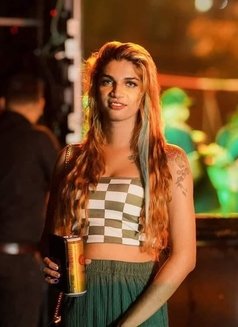 Roshel - Agencia de acompañantes transexuales in Colombo Photo 3 of 14