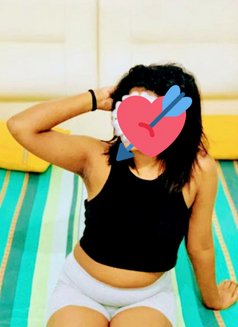 Roshelle & Sinthuja- Battaramulla - escort in Colombo Photo 5 of 18