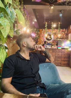 Roshen Love 69 - Acompañantes masculino in Colombo Photo 5 of 5