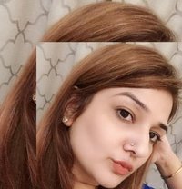 Roshini Busty Girl - escort in Ajmān