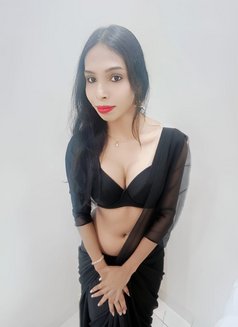 Roshini Doll - Transsexual escort in Bangalore Photo 11 of 11