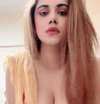 Roshini Indian Busty Model - escort in New Delhi