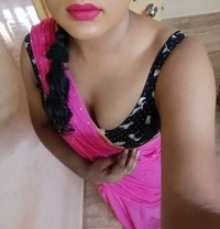 Roshini - Transsexual escort in Chennai