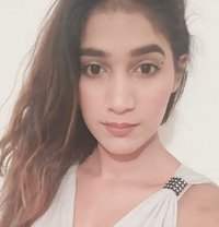 Roshini Indian Model - escort in Abu Dhabi