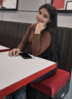 Roshni꧁𓆩Cam & Real Meet 𓆪꧂ - escort in Bangalore Photo 3 of 3