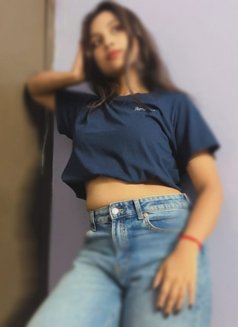Roshni꧁𓆩Cam & Real Meet 𓆪꧂ - puta in Chennai Photo 1 of 2