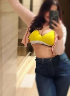 Roshni꧁𓆩Cam & Real Meet 𓆪꧂ - escort in Mumbai Photo 2 of 4