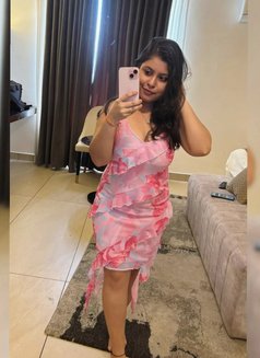 Roshni - escort in Chennai Photo 1 of 3