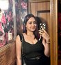 Roshni - puta in Kolkata Photo 1 of 3