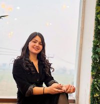 Roshni Escort Service - escort in Kochi