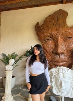 Roshni Escort Service - puta in Rajkot Photo 2 of 2