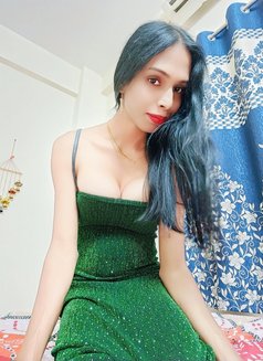 Roshni for Cam and Real Meet - Transsexual escort in Chennai Photo 8 of 13