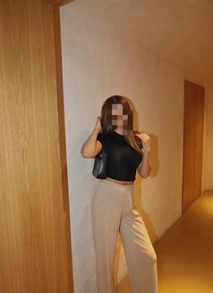 Roshni Independent College Girls Vip - escort in Chennai Photo 1 of 4