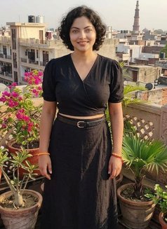 ROSHNI Independent Incall Outcall - puta in Chennai Photo 3 of 4
